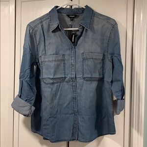 EXPRESS Women’s chambray long sleeved shirt MEDIUM